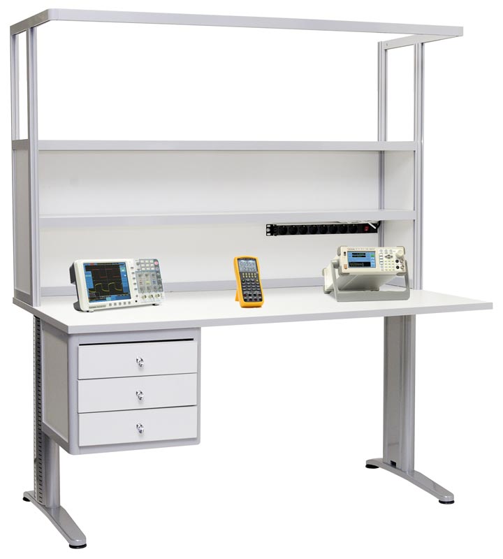 Стол регулировщика радиоаппаратуры АРМ-4225