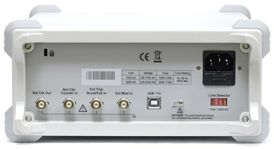 AWG-4124 — генератор сигналов специальной формы